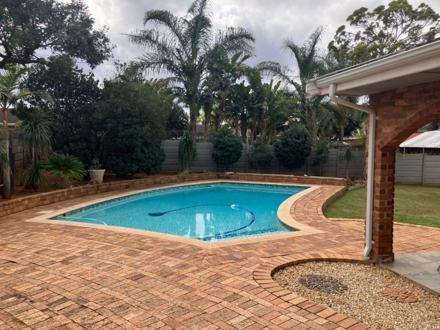 4 Bedroom Property for Sale in Vanes Estate Eastern Cape